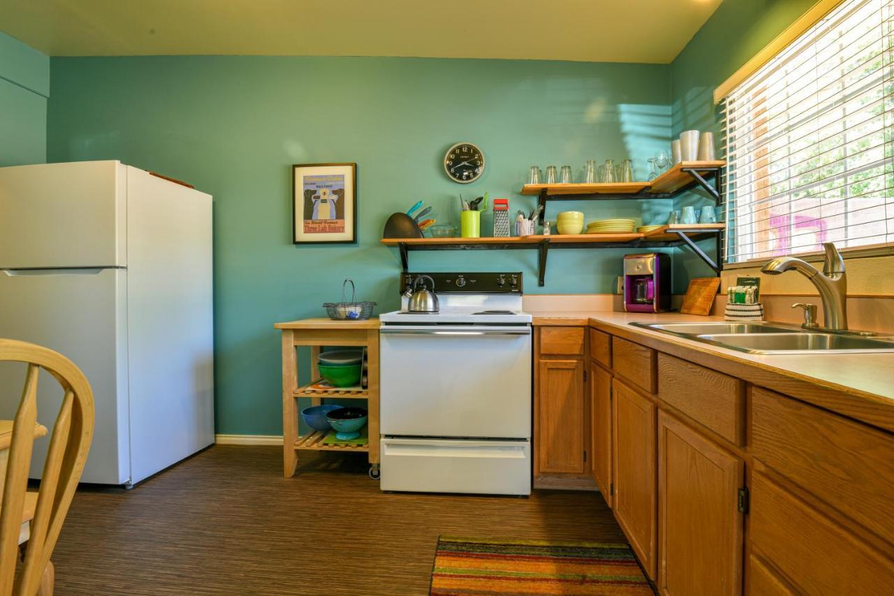 Inn 1 - Downtown 1 Bedroom Unit, Sleeps 6 With Shared Hot Tub Moab Exterior photo