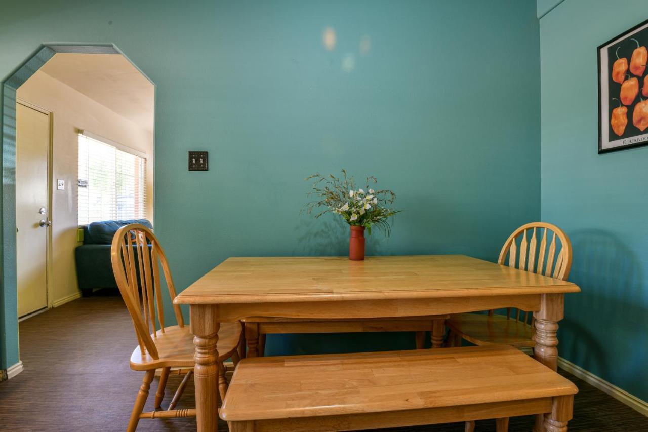 Inn 1 - Downtown 1 Bedroom Unit, Sleeps 6 With Shared Hot Tub Moab Exterior photo